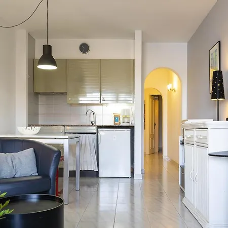 Appartamento L'escala, 2 Dormitorios, 4 Personas - Es-325-28 *