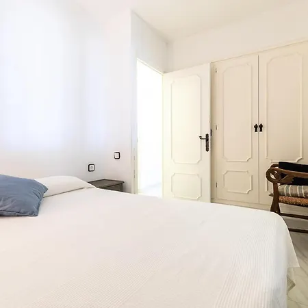 Appartamento L'escala, 2 Dormitorios, 4 Personas - Es-325-28 *